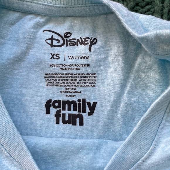 Disney T-Shirt - Picture 5 of 5